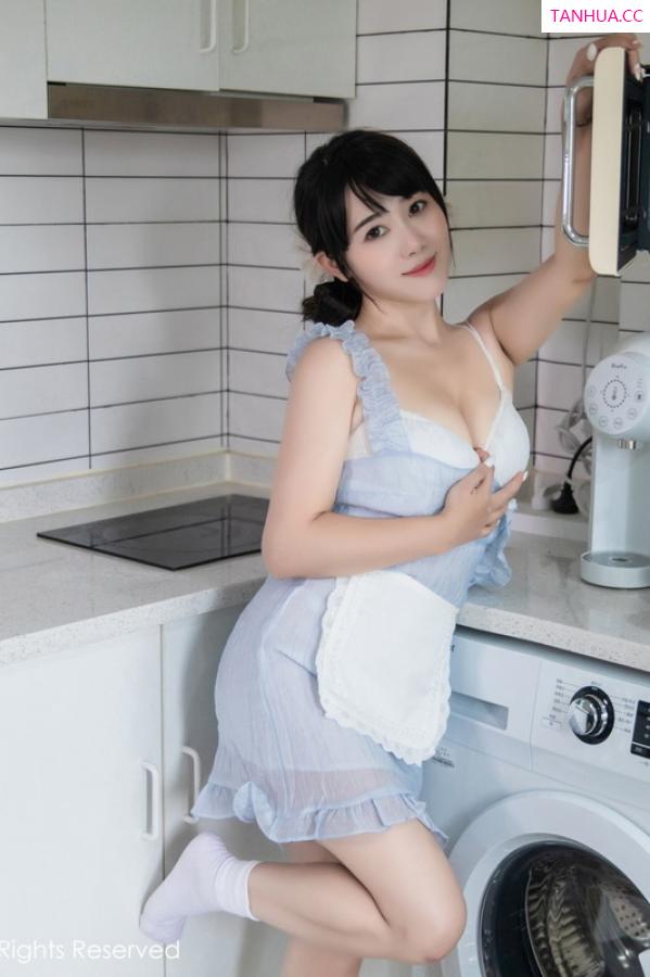   [XiuRen]高清写真图 2022.11.10 No.5834 严利娅Yuliya 丰腴美臀第49张图片